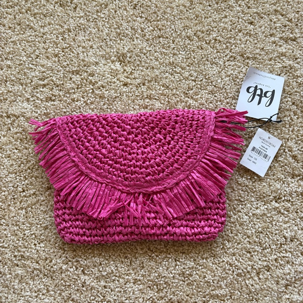 BTB Los Angeles Women's Pink Straw Riley Fringe Clutch Purse Bag